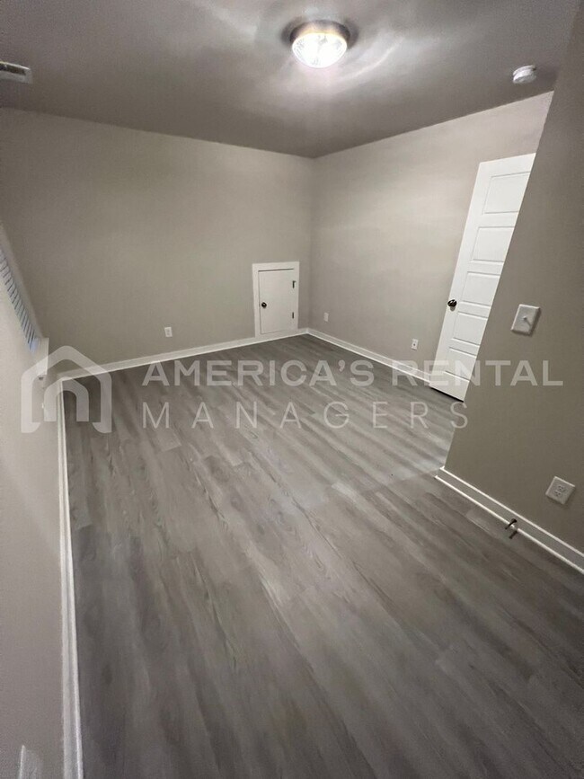 Building Photo - Home for Rent in Jemison, AL.... DEPOSIT PENDING!!