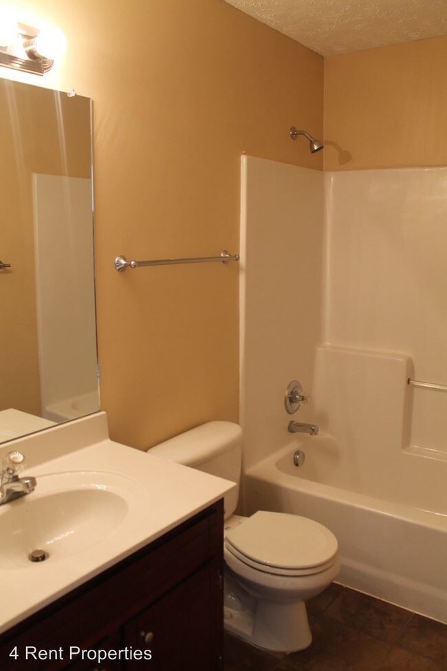 Building Photo - 4 br, 3 bath House - 1389 Mutual Drive