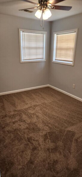 Building Photo - 2975 Jones St