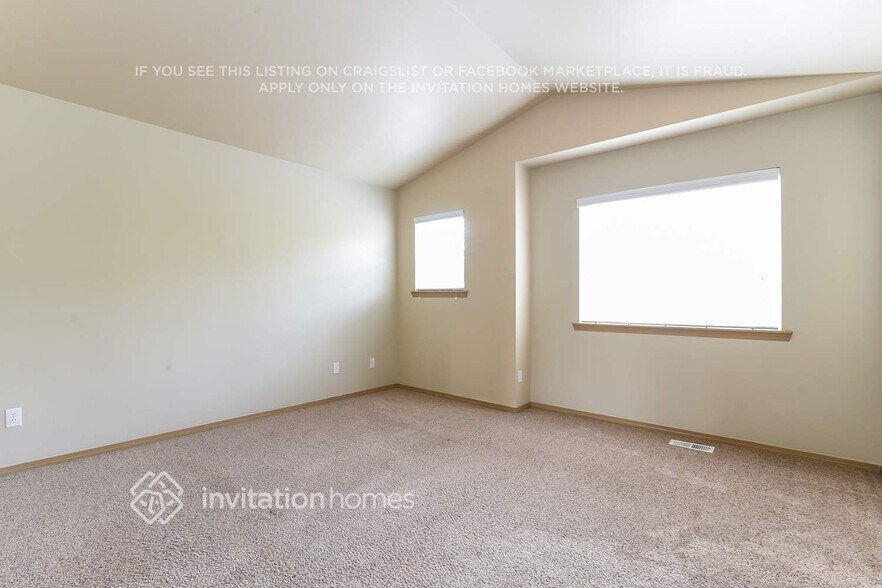 Building Photo - 10912 181st Ave Pl E
