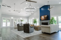 Building Photo - The Henry