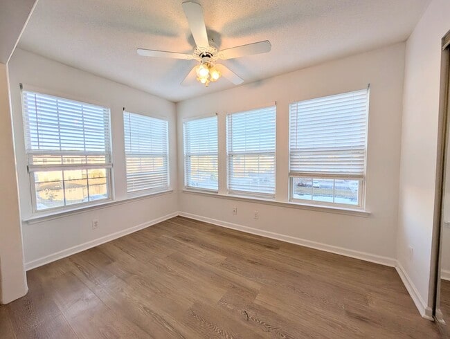 Building Photo - 3BR / 2BA Condo for Rent – Southbridge (Water View)