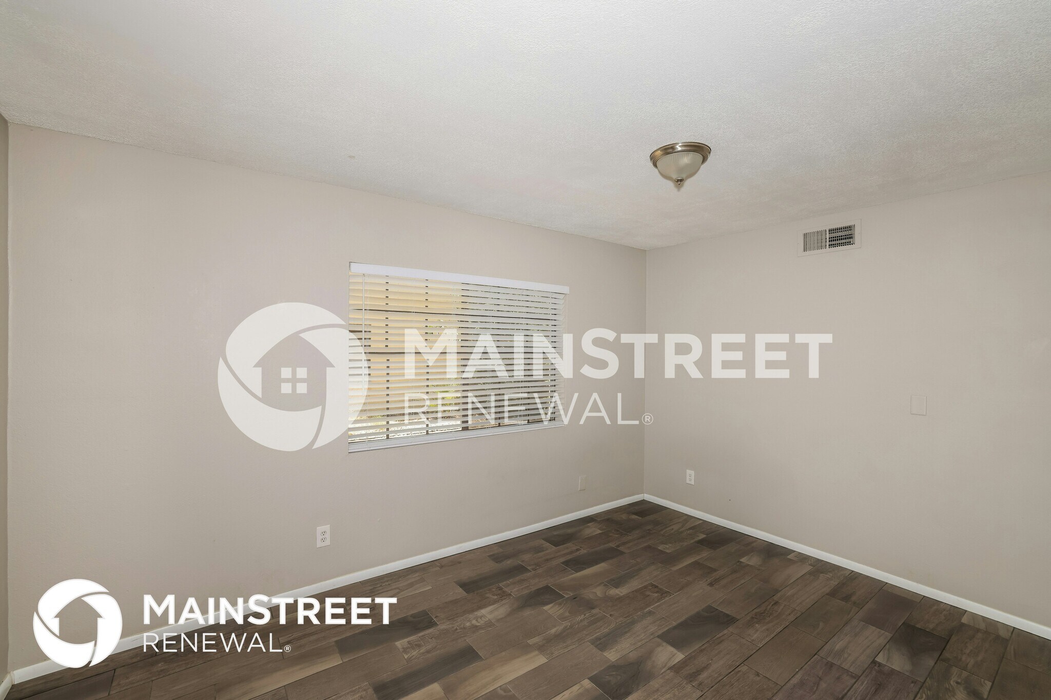 Building Photo - 5322 W Riviera Dr