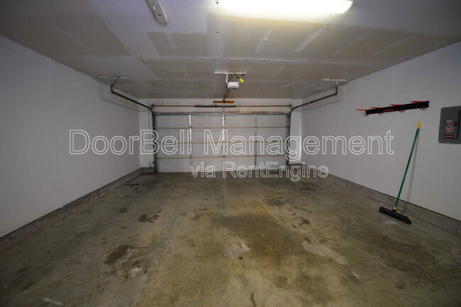 Building Photo - 673 E 134th St