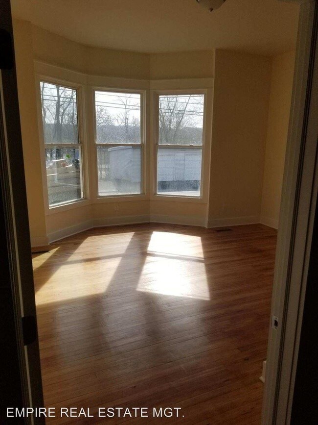 290 Saratoga St 290 Saratoga St Cohoes NY 12047 Apartment Finder