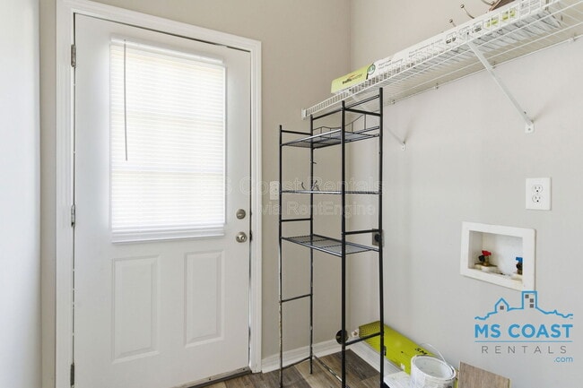 Building Photo - 117 Earle Taylor Ln