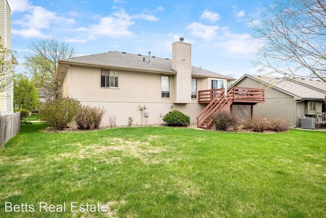 Building Photo - 3 br, 3 bath House - 6328 N. 105th Street