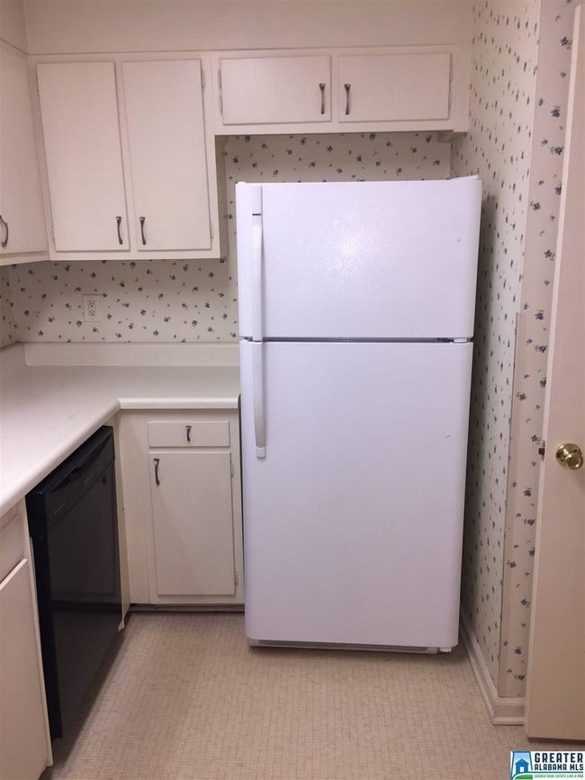 Building Photo - 2105 Montreat Pkwy