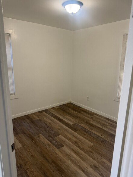 Building Photo - 11393 Prest St