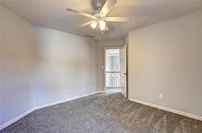 Building Photo - 980 Laurel Springs Ln SW