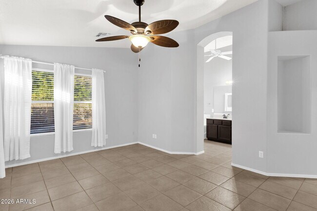 Building Photo - 17424 N 2nd Ave