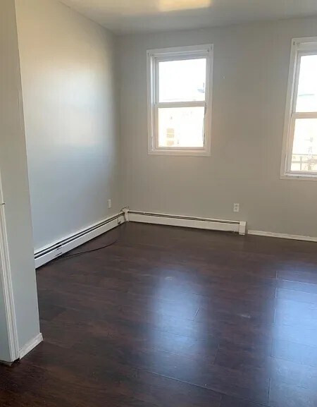 Building Photo - 231 3rd St