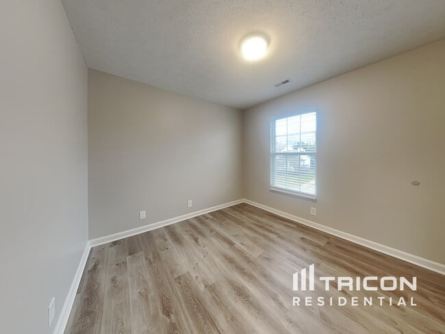 Building Photo - 5640 Chestnutwood Trail