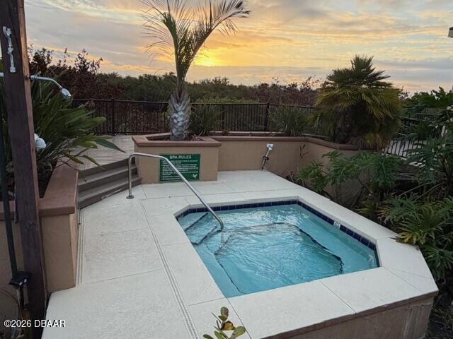 Building Photo - 1401 S Palmetto Ave