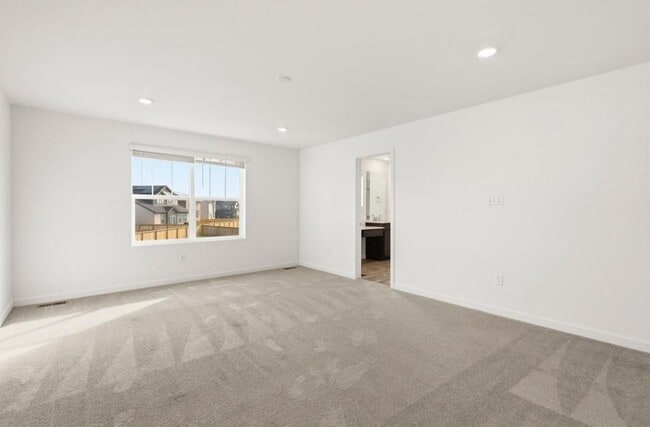 Building Photo - 4322 Fellows Dr