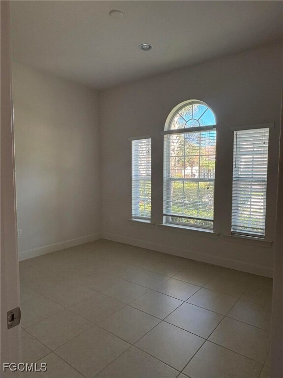 Building Photo - 10559 Yorkstone Dr