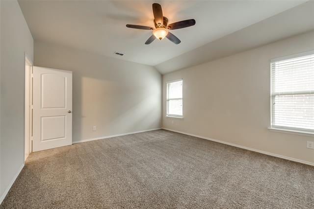 Building Photo - 4721 Lazy Oaks St