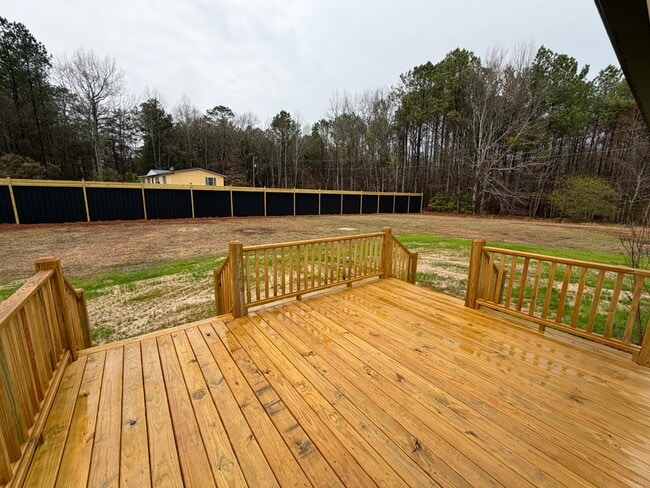 Building Photo - 33 Anna Dr