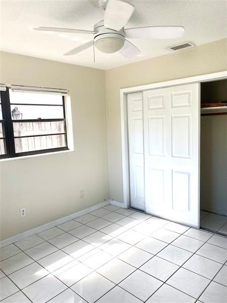 Building Photo - 3770 NE 16th Ave