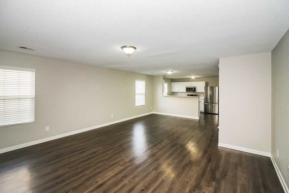 Building Photo - 7807 Birdwood Dr