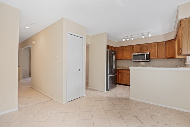 Building Photo - 11740 Stonegate Ln