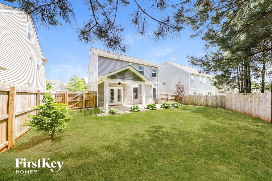 Building Photo - 136 Wintergreen Ct