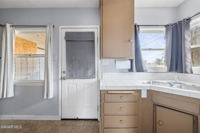 Building Photo - 45104 Date