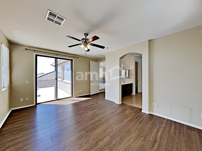 Building Photo - 25711 W Miami St