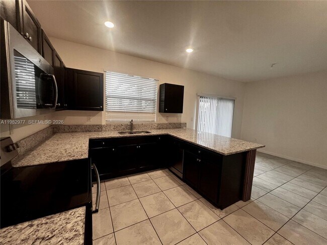 Building Photo - 11989 SW 150th Pl