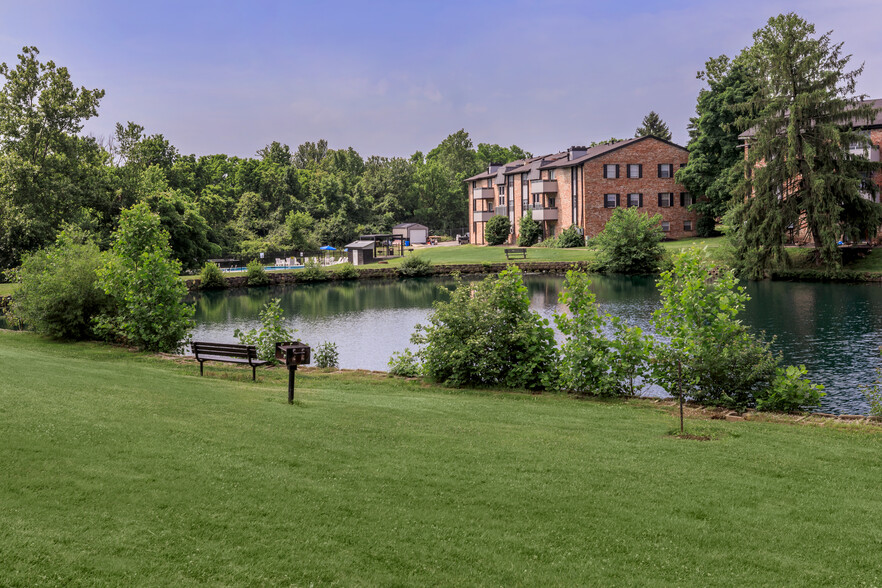 Primary Photo - LakeHouse at Florence Apartments