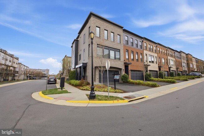 Building Photo - 42313 Impervious Terrace