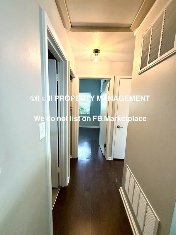 Building Photo - 5504 W 79th St
