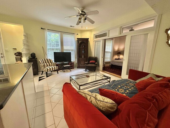 Building Photo - 2403 Shreve Hill Rd