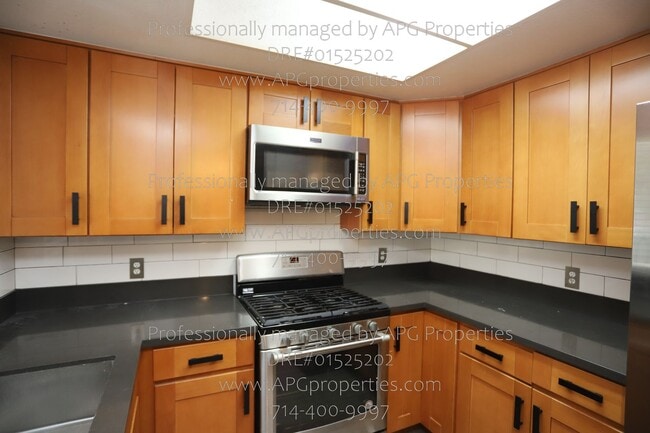 Building Photo - 125 W South St