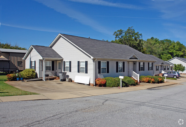 Building Photo - Paris Creek