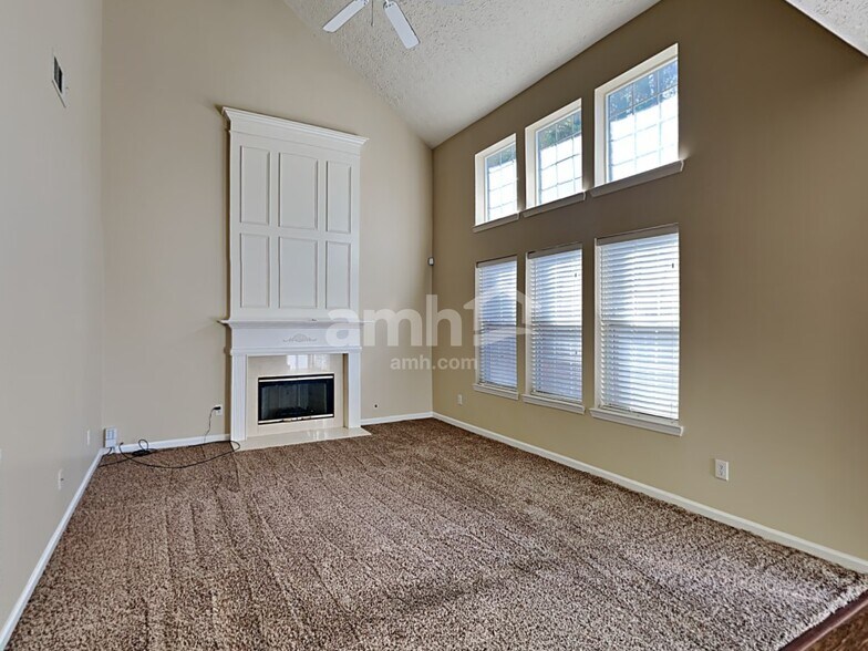 Building Photo - 531 Gables Ct