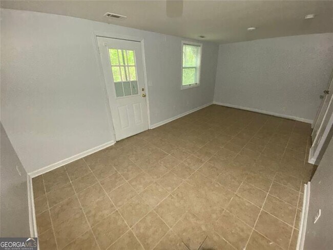 Building Photo - 1232 Creek Forest Ct NW