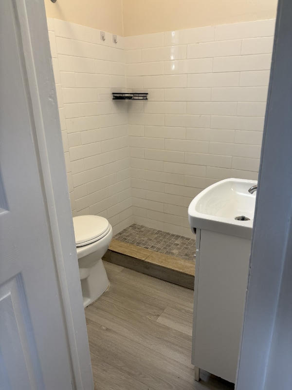 Building Photo - 585 NW 117th St