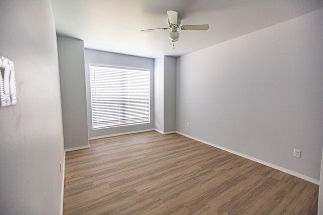 Building Photo - 8623 10th St