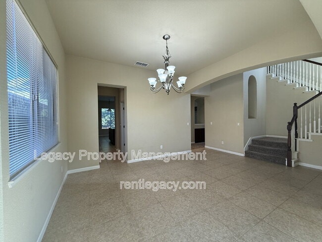 Building Photo - 12025 Mandolin Way