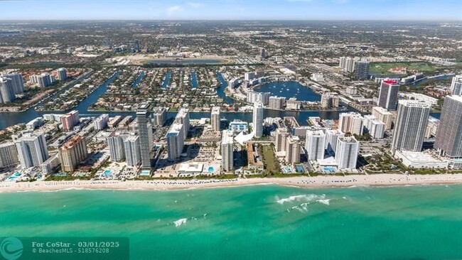 Building Photo - 1950 S Ocean Dr