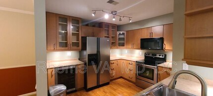 Building Photo - 7507 Ashby Ln