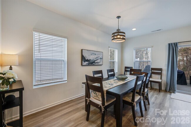 Building Photo - 12017 Basking Dr