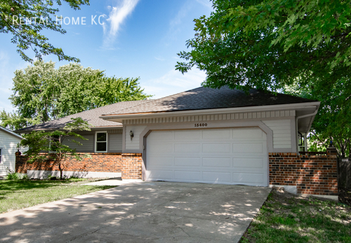 Building Photo - 15400 W 151st Terrace