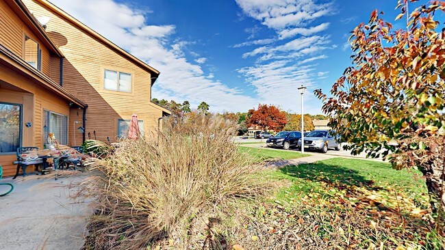 Building Photo - 121 Brandywine Ct