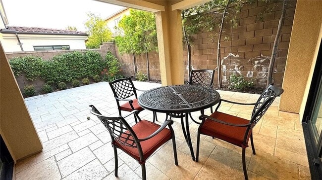 Building Photo - 116 Joshua Tree