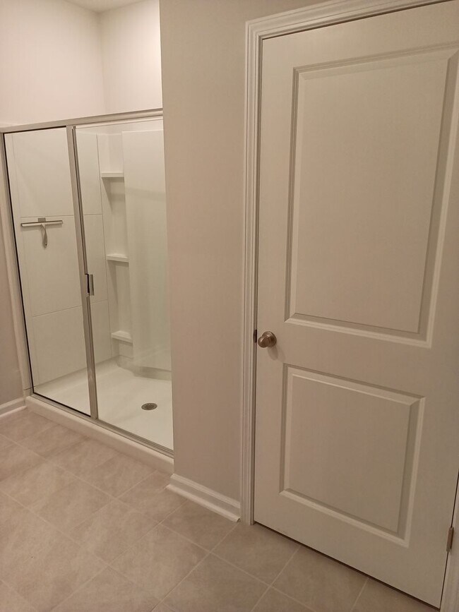 Building Photo - Flintshire Drive