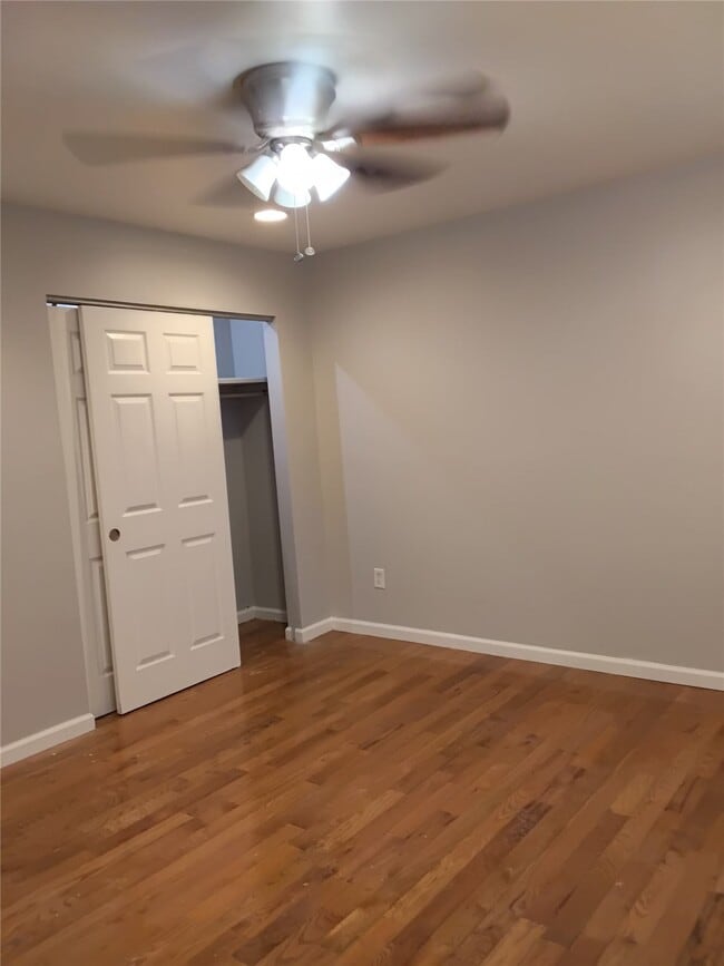 Building Photo - 7454 Blanding Dr