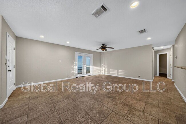 Building Photo - 12914 Ocean Glade