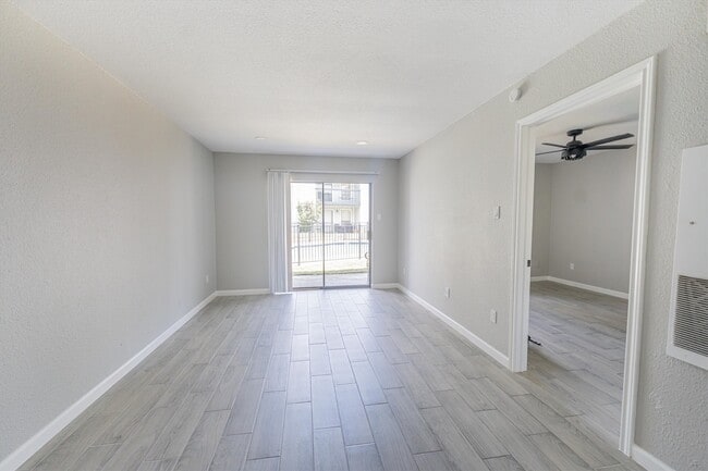 Building Photo - 13151 Walden Rd